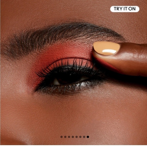 MAC Powder Kiss Soft Matte Eye Shadow in color So Haute Right Now, NEW! - Picture 5 of 10